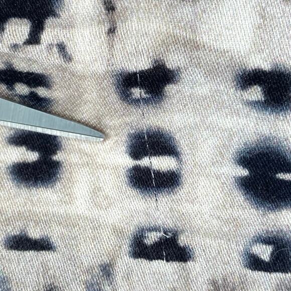 LAVENDER BROWN Ikat Print Belted Wide Leg Flutter Sleeve Jumpsuit Size M Black - Picture 9 of 13